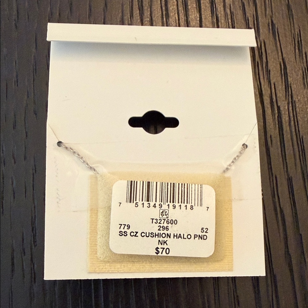 Giani Bernini Sterling Silver Cubic Zirconia Cushion Halo Pendant Necklace - Picture 2 of 2